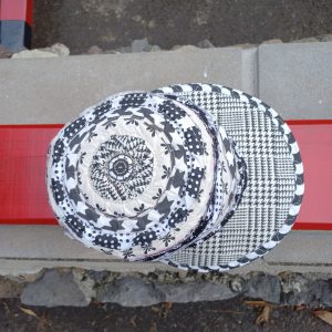 Boné Branco/Preto