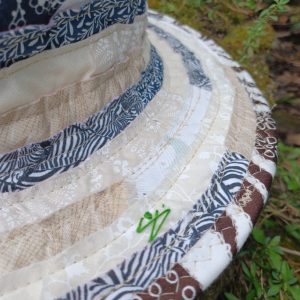 Chapéu Branco/Bege/Azul Escuro
